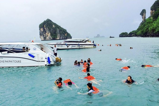 4 Island Tour by Traditional Big Longtail Boat from Krabi - What the traditional longtail boat is really like
