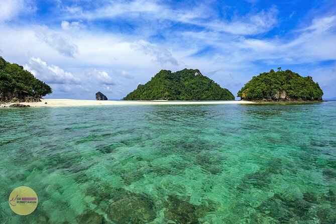 4 Islands Day Tour by Speed Boat from Ao Nang, Krabi - Chicken Island and Krabi’s famous rock profile