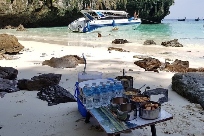 4 Islands Sunset Private Tour - Chicken Island is a quick photo stop