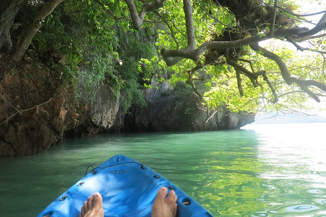 A full day exploring kayaking 3 islands (Talabeng sea cave) - Heat, boat rides, and the shape of the day