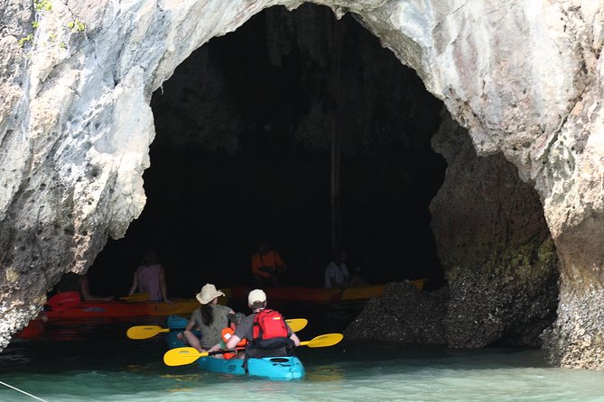 A full day exploring kayaking 3 islands (Talabeng sea cave) - Talabeng Sea Cave and the best kayaking