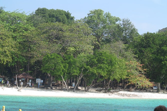 A full Day Haa & Rok islands from Koh Lanta( By Speed Boat) - Pickup, equipment, and group size