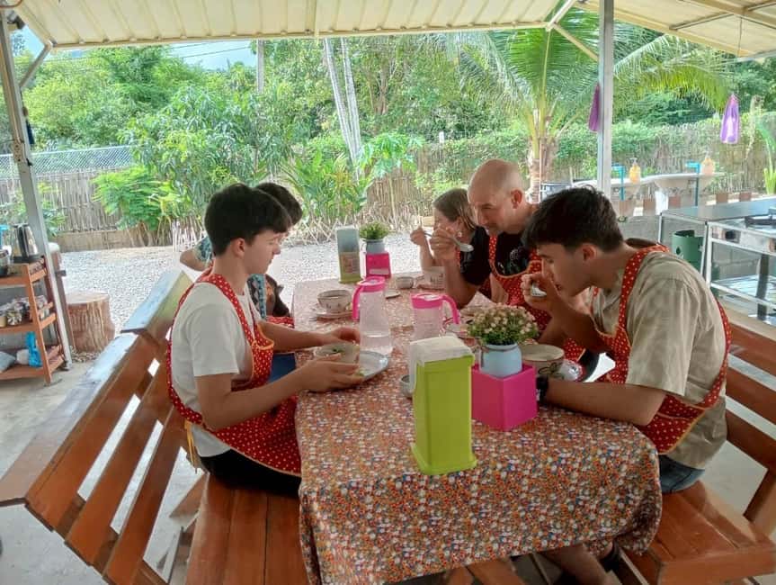 Ao Nang: Authentic Thai Local Cooking Class - Choosing between curry, soup, stir-fry and sweets