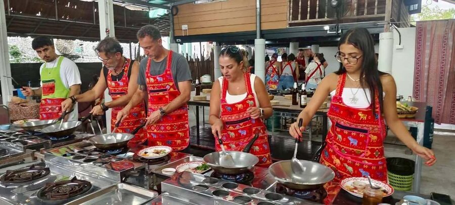 Ao Nang: Authentic Thai Local Cooking Class - The hands-on cooking session