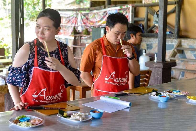 Ao Nang: Half-Day Thai Cooking Class Krabi Province - Small details that improve the day