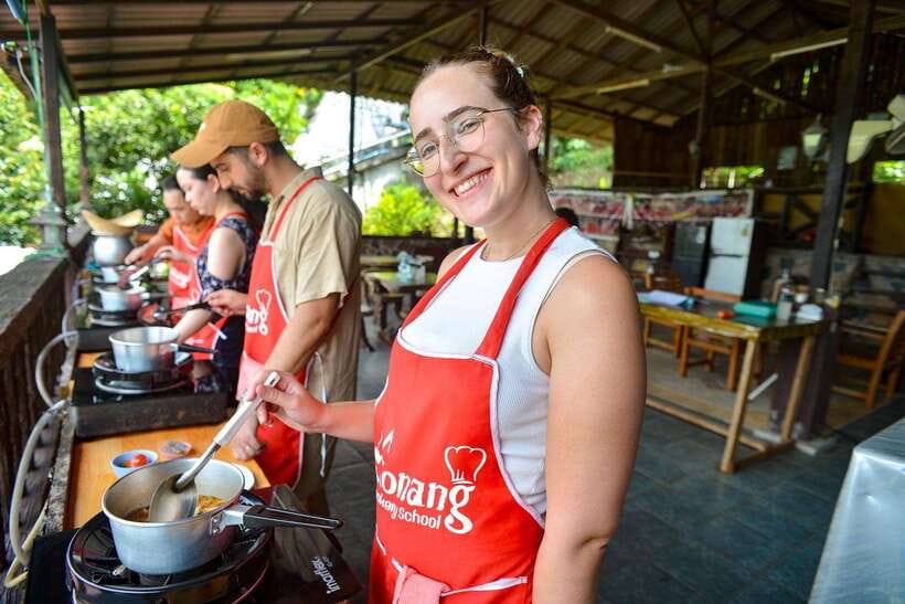 Ao Nang: Half-Day Thai Cooking Class Krabi Province - Cooking Thai food beside an Ao Nang temple