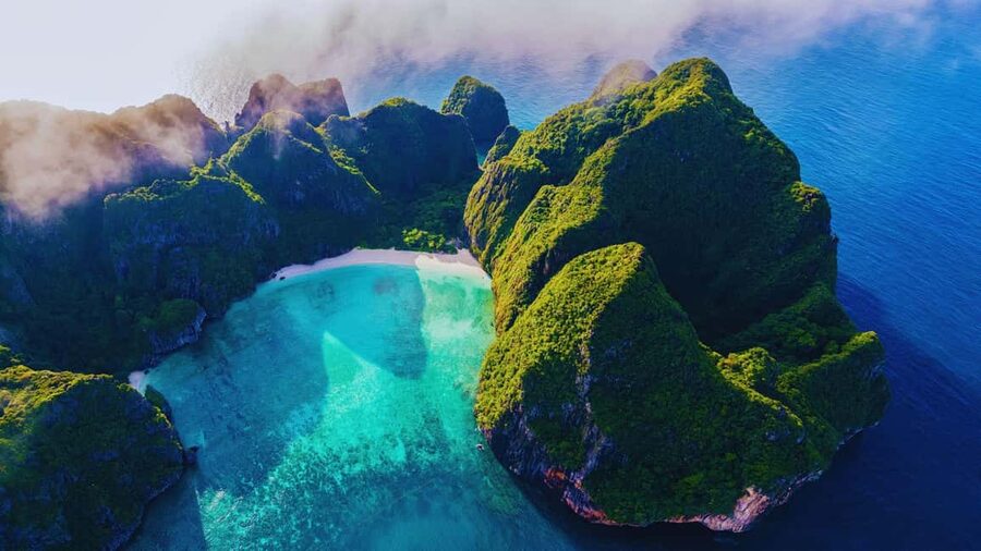 Ao Nang: Phi Phi Islands Speedboat or Catamaran Tour One day - Pileh Lagoon is the best water-focused stop