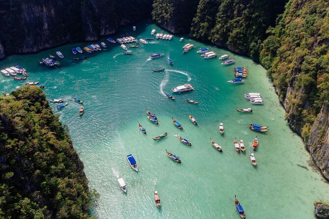 Early Bird Phi Phi 4 Islands by Speedboat 2 Trips in 1 Day - Why the early departure matters around Phi Phi