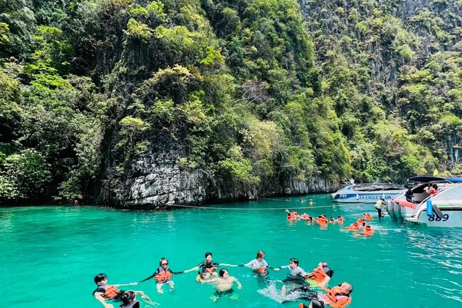 Early Bird Phi Phi 4 Islands by Speedboat 2 Trips in 1 Day - Monkey Beach and lunch on Phi Phi Don