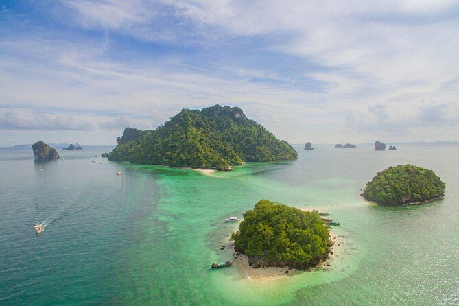 Early bird Phi Phi islands and 4 Islands by Speedboat Tour - Phi Phi Don lunch and a short look around