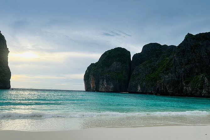 Early Bird Trip Phi Phi & 4 Islands–Premium Speedboat from Krabi - Pileh Bay and the blue water of Phi Phi