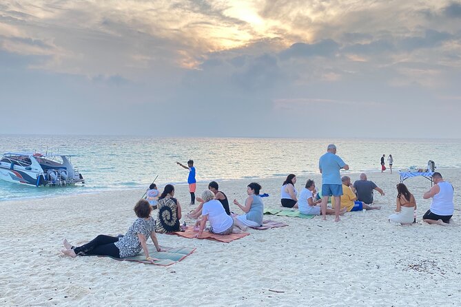 Early Bird Trip Phi Phi & 4 Islands–Premium Speedboat from Krabi - Tup Island and the changing sandbank