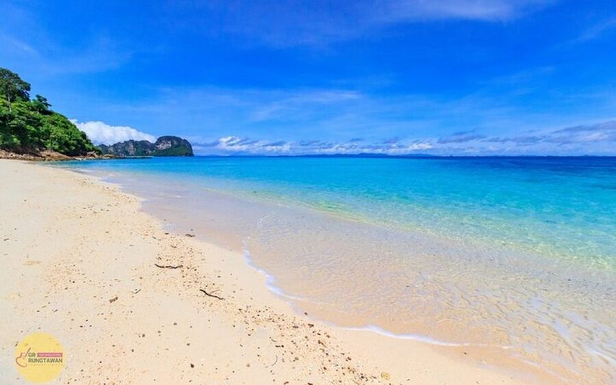 From Ao Nang: Phi Phi Islands Day Tour by Boat with Lunch - Maya Bay: famous, beautiful, and rarely quiet