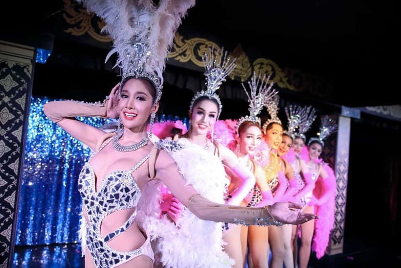 From Krabi: Blue Dragon Cabaret Ticket Dazzling Night - Arriving at the third floor of Center Point