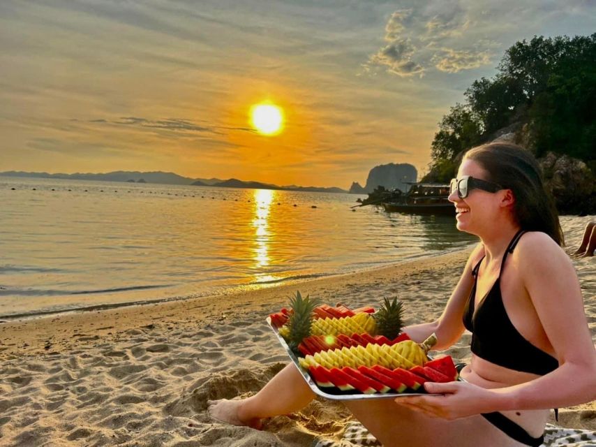 From Krabi: Hong Island Sunset Tour+Bioluminescent Plankton - Hong Lagoon is a short, scenic boat passage