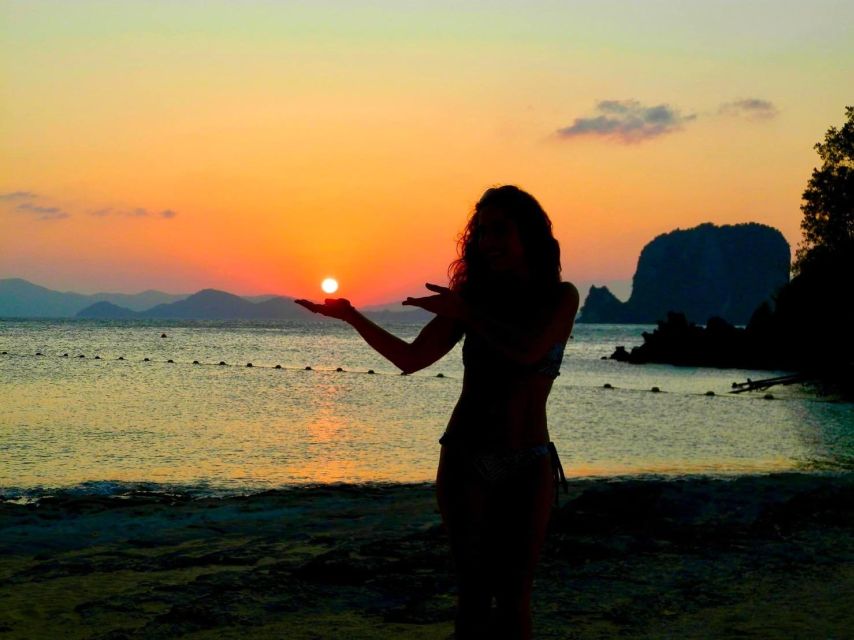 From Krabi: Hong Island Sunset Tour+Bioluminescent Plankton - Pakbia Island turns the afternoon into sunset dinner