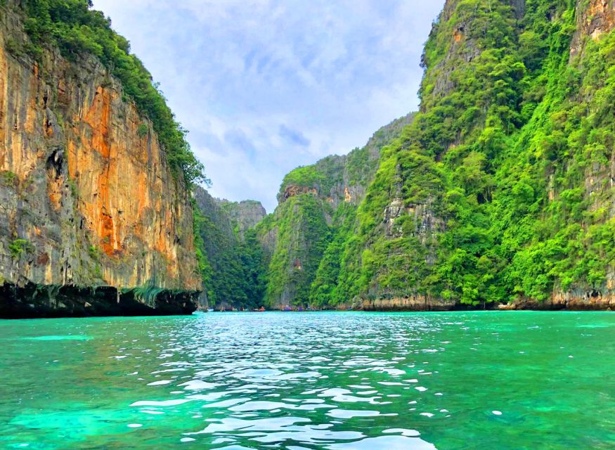 From Krabi: Phi Phi Island Full-Day Private Speed Boat Tour - The crew is the strongest part of the service
