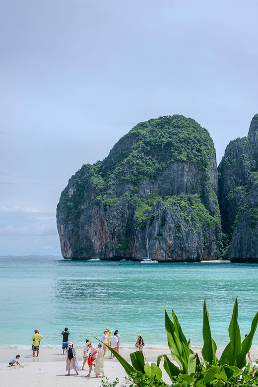 From Phi Phi: Full Day Longtail Tour Maya Bay & Snorkeling - The sunset ride back to Koh Phi Phi