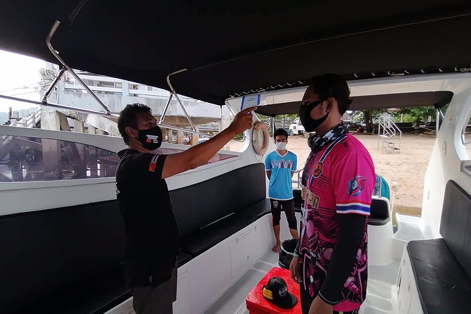 Full-Day Phi Phi Islands Tour with Lunch from Krabi - What the speedboat day feels like