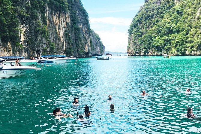 Full-Day Phi Phi Lah, Phi Phi Don, from Koh Lanta(By Speed Boat) - Monkey Beach and boat-only scenery