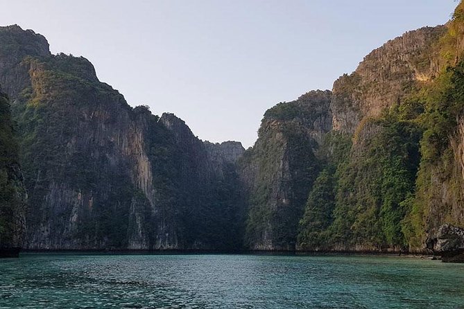 Full Day & Sunset Phi Phi Islands Tour From Phi Phi by Speedboat - Mosquito Island and Hin Klang focus on snorkeling