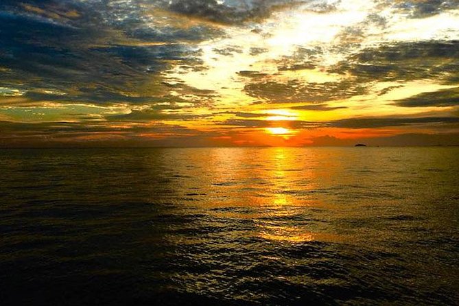 Full Day & Sunset Phi Phi Islands Tour From Phi Phi by Speedboat - What the $66.80 price really covers