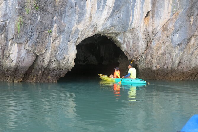 Half day 3 island, Kayaking (Talabeng Sea Cave) - Why Talabeng makes a good half-day outing
