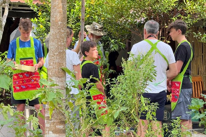 Hands on Half-day Cooking Class by Authentic Thai Cooking - From the garden to the cooking table
