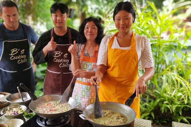 Home Style Family class with fruit carving and market tour - A Krabi cooking class that starts at the market