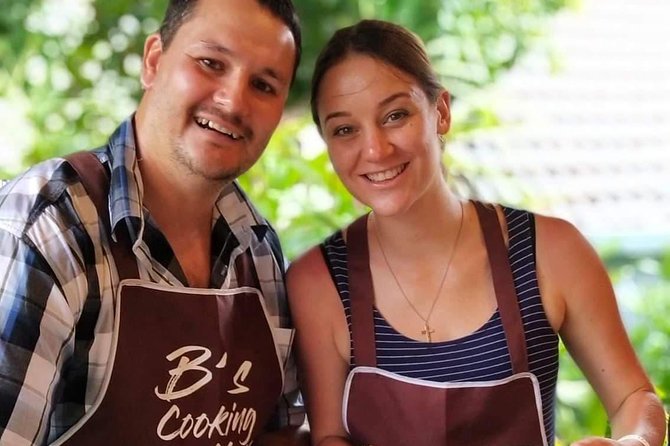 Home Style Family class with fruit carving and market tour - What is included during the five-hour visit