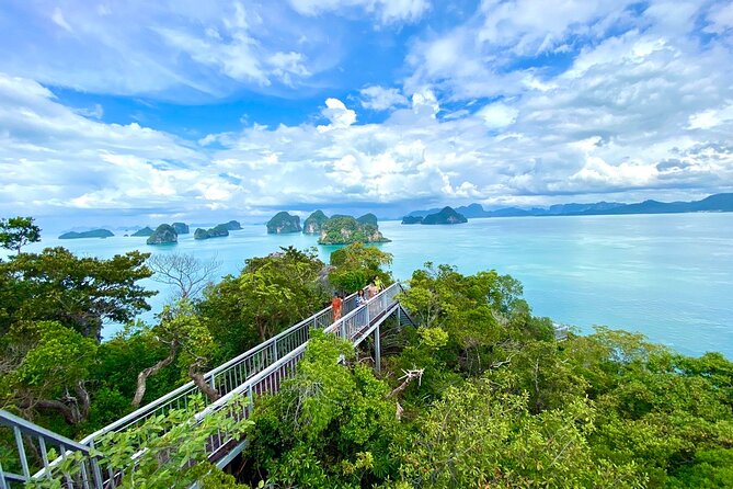 Hong Islands Day Tour and 360 Viewpoint by Longtail Boat From Krabi - Lading Island and the midday beach lunch