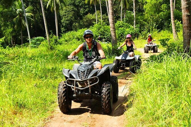 James Bond and Hong Island Canoeing by Speedboat from Krabi - Lunch and a walk around Koh Panyee