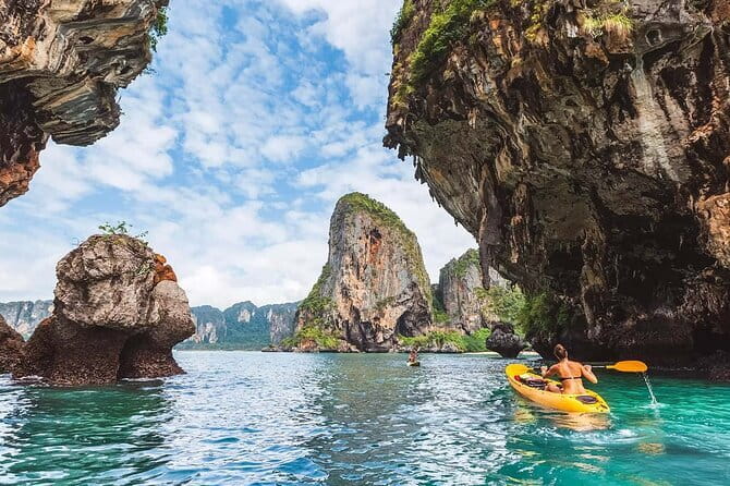 Kayaking Klongroot-Klongnamsai - What the $22.70 price includes