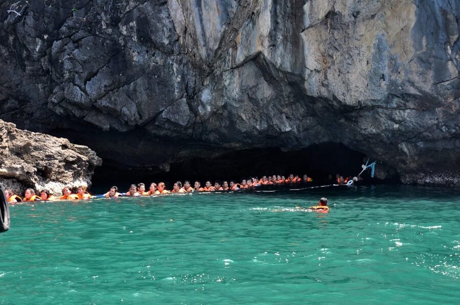Ko Lanta: Emerald Cave and 4 Islands Tour by Longtail Boat - The return ride and hotel transfer