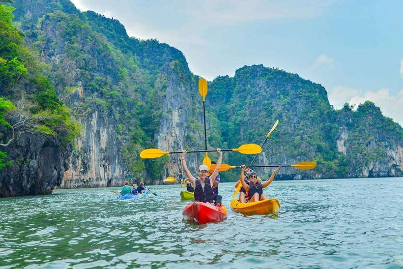 Ko Lanta: Full-Day Mangrove and Sea Cave Kayaking Experience - The longtail ride toward Koh Talabeng