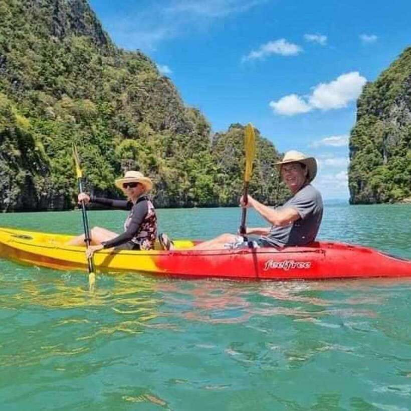 Ko Lanta: Half-Day Kayaking, Talabeng, Sea Cave & Mangrove - Koh Aung, a small island made for photos