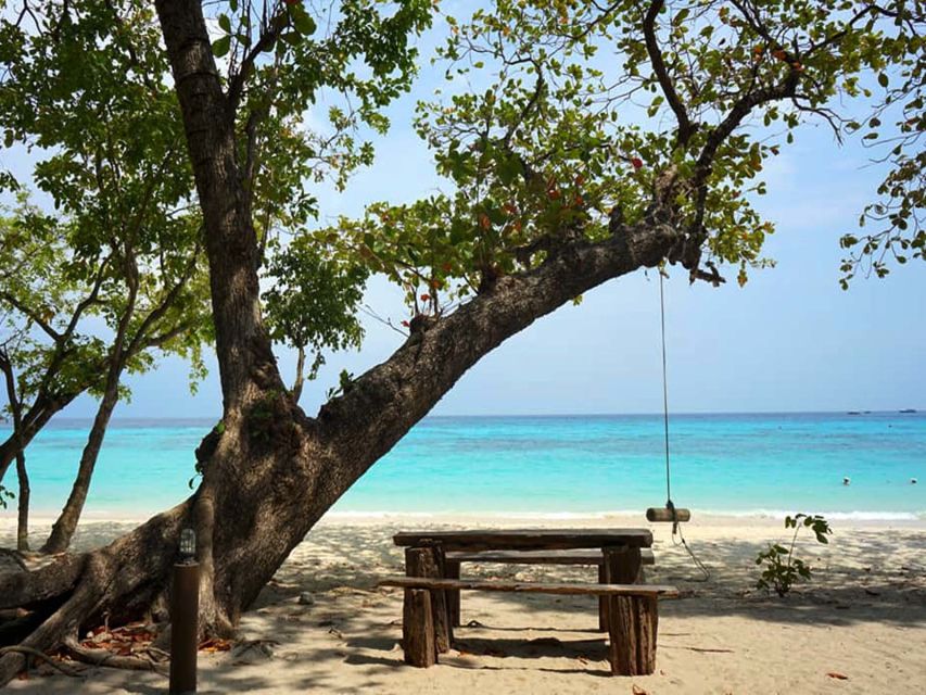 Ko Lanta: Koh Rok & Koh Haa Snorkelling Tour by Speedboat - Returning to Ko Lanta around 4:00 PM