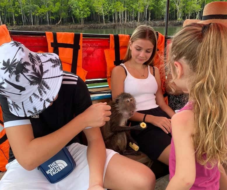Ko Lanta: Mangrove Forest and Old Town Private Tour - Koh Lanta Old Town after the forest