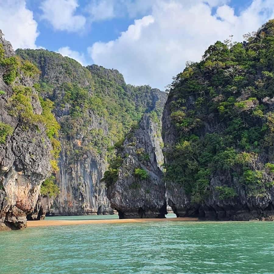 Ko Lanta: Sea Cave Kayaking Adventure Mangrove with Lunch - From your Koh Lanta hotel to Tung Yee Peng Pier