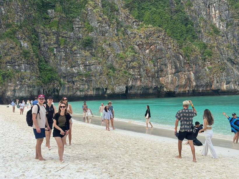 Ko Phi Phi Don: Speedboat Day Trip with Shark Snorkeling - Viking Cave and the first snorkeling session