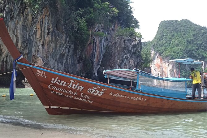 Koh Hong lagoon, Pakbia, Lading Islands by Longtail. - Koh Hong Lagoon is the scenic finale