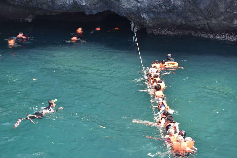 Koh Lanta: 4-Island Adventure Tour to Emerald Cave - Koh Chuak brings another round of snorkeling