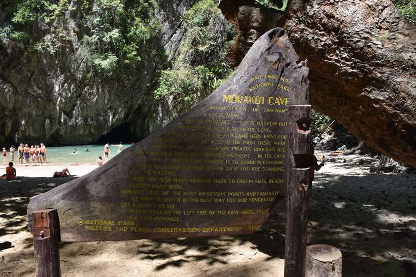 Koh Lanta: 4-Island Adventure Tour to Emerald Cave - Who should book this island day