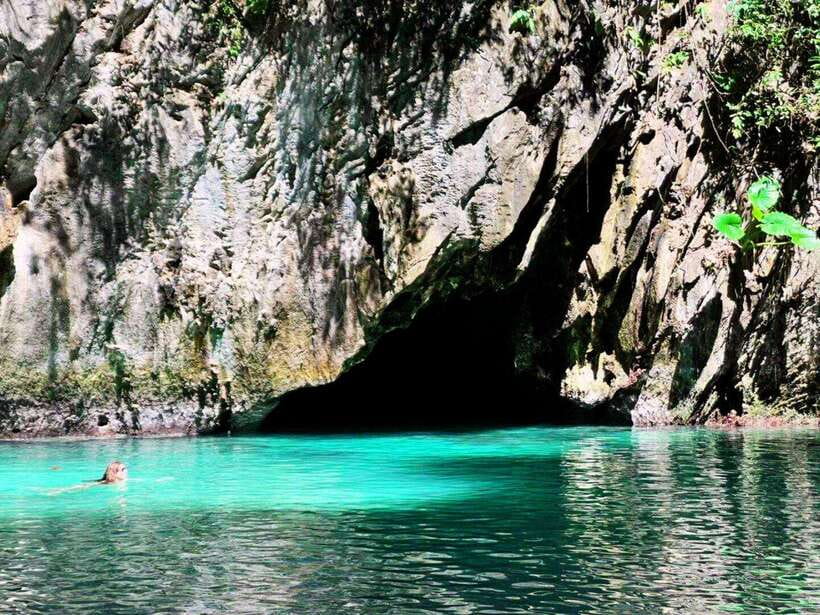 Koh Lanta: 4 Islands and Emerald Cave Snorkeling Trip - What this Koh Lanta boat trip is really like