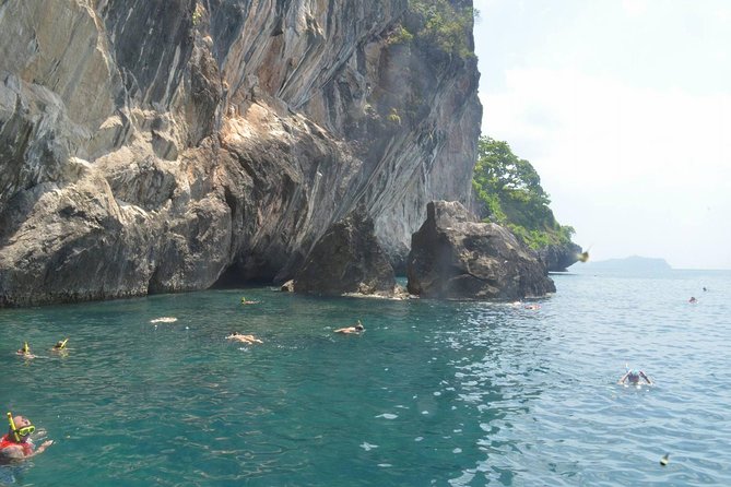 Koh Lanta: 4 Islands Tour by Speedboat with Snorkeling - Who will enjoy this tour most