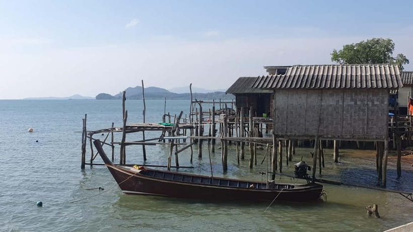Koh Lanta Cultural Tuk-Tuk Tour: Old Town, Batik & Mangroves - A gentler way to see Koh Lanta