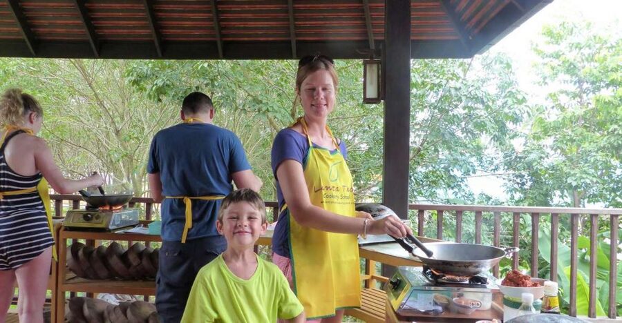 Koh Lanta: Lunch Course at Lanta Thai Cookery School - A four-hour Thai lunch south of Long Beach