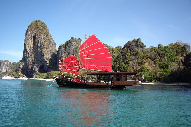 Krabi 4 Island Sunset Snorkeling Cruise + Bioluminescent Swim - Why the bioluminescent swim makes this cruise different