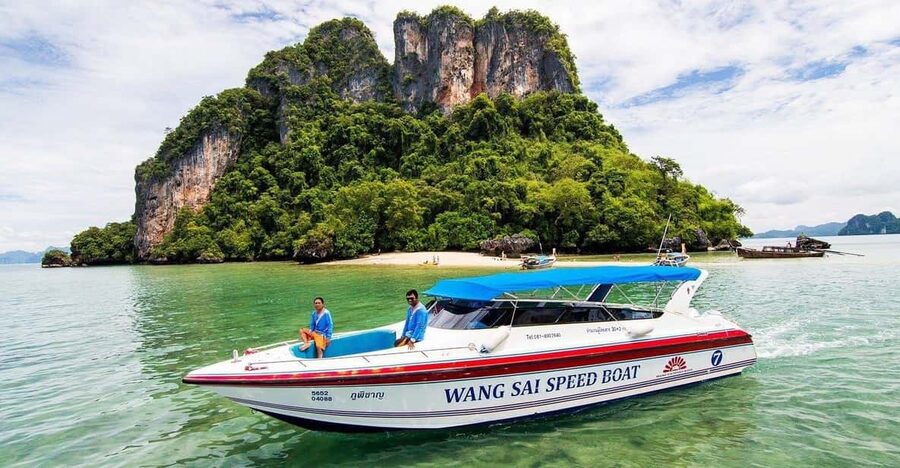 Krabi: 4 Island Whirlwind Tour with Caves, Sandbars & Reefs - Speeding Toward Railay and Phra Nang