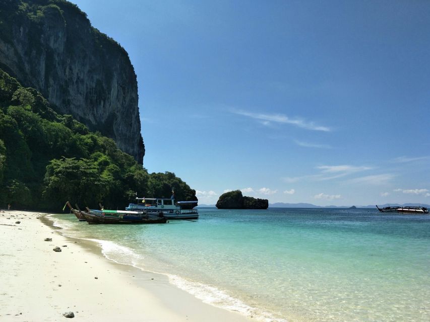 Krabi: 4 Islands Day Trip by Speedboat Including Lunch Box - What to bring for a more comfortable day
